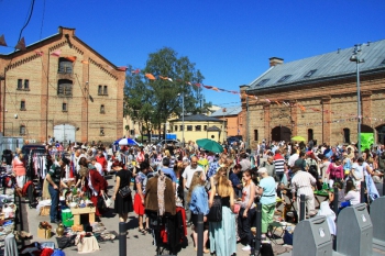 "Riga Flea Market"